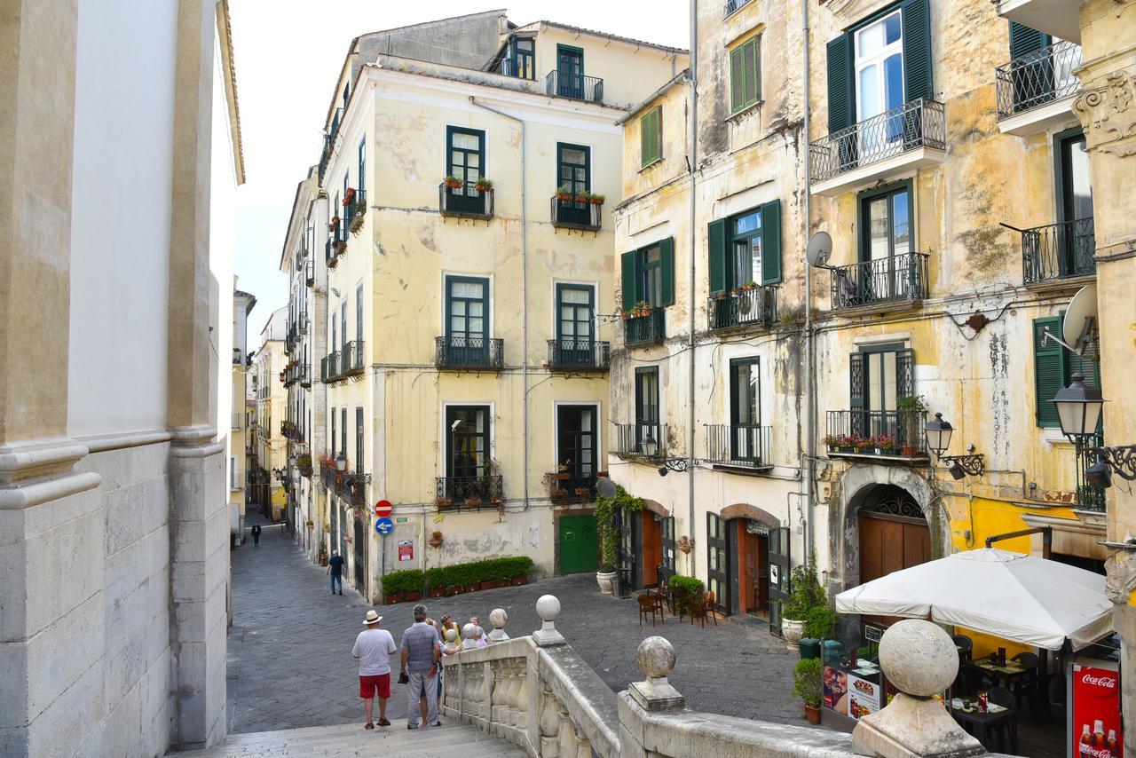 Bed and breakfast La Dolce Vita Salernes Extérieur photo