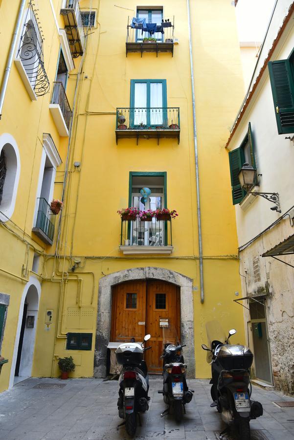 Bed and breakfast La Dolce Vita Salernes Extérieur photo